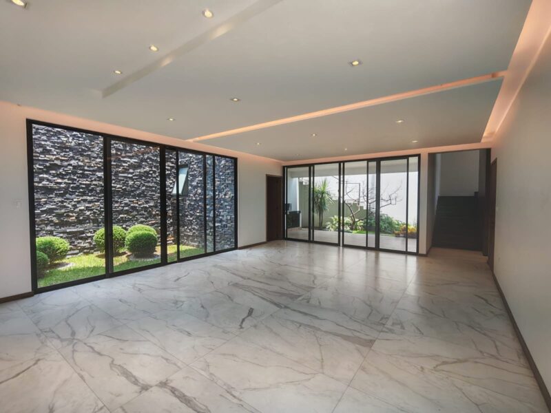 Residencia en Venta “LA VISTA COUNTRY CLUB”