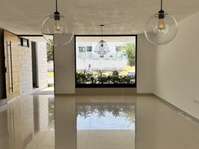 CASA EN DE USO EN VENTA EN ARBORETO RESIDENCIAL