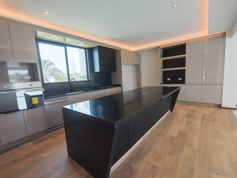 Residencia en Venta “LA VISTA COUNTRY CLUB”