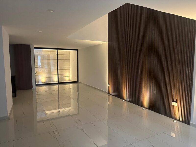 Residencia Nueva en venta Fraccionamiento La Antigua Cementera