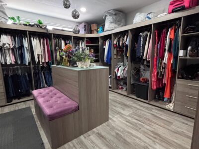 Casa de uso en venta Zona “CIUDAD UNIVERSITARIA”