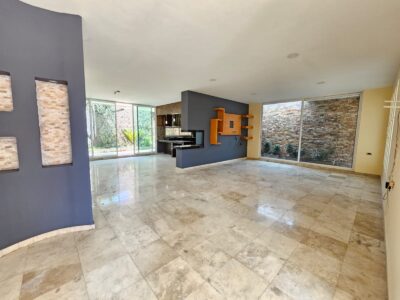 Residencia en Venta Fraccionamiento La Antigua Cementera