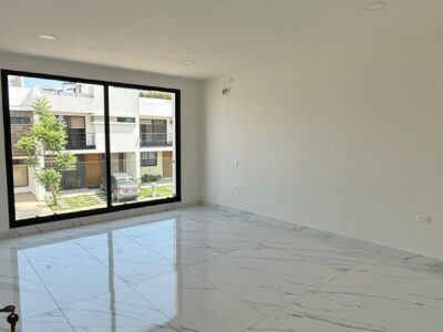 Casa Nueva en Venta Fraccionamiento La Antigua Cementera