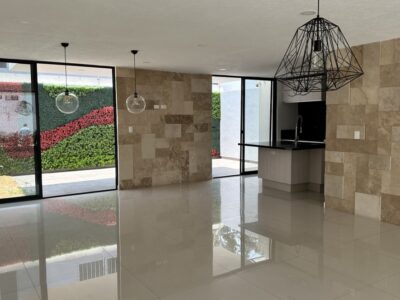 CASA EN DE USO EN VENTA EN ARBORETO RESIDENCIAL
