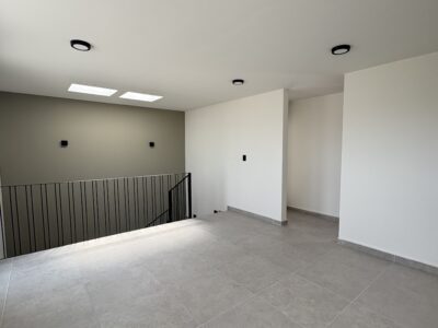 Amplia Casa en PRE Venta “LA ANTIGUA CEMENTERA “