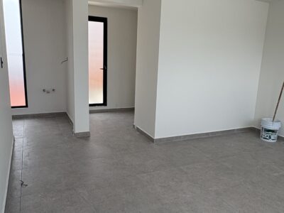 Amplia Casa en PRE Venta “LA ANTIGUA CEMENTERA “