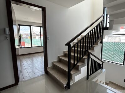 casa Nueva SENDERO DEL FRESNO “ ZOna Galerías Serdán