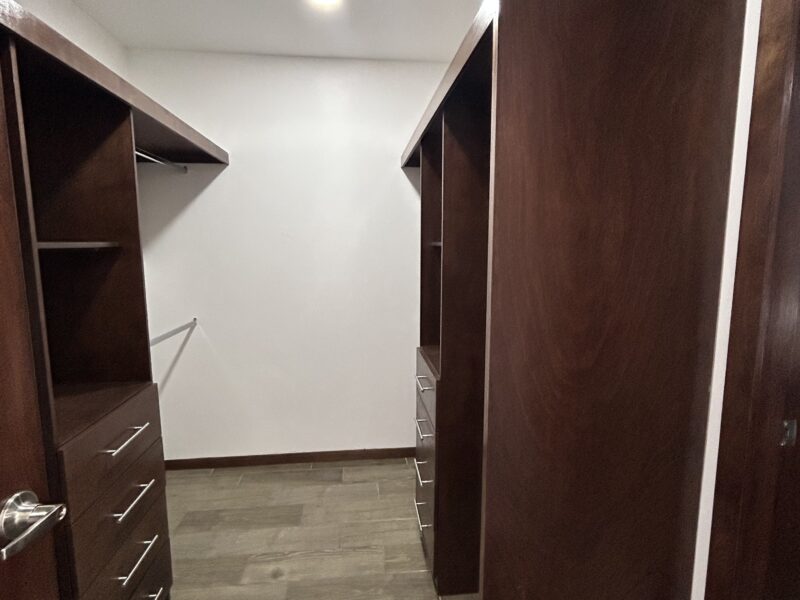 casa Nueva SENDERO DEL FRESNO “ ZOna Galerías Serdán