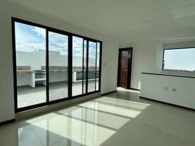 casa Nueva SENDERO DEL FRESNO “ ZOna Galerías Serdán