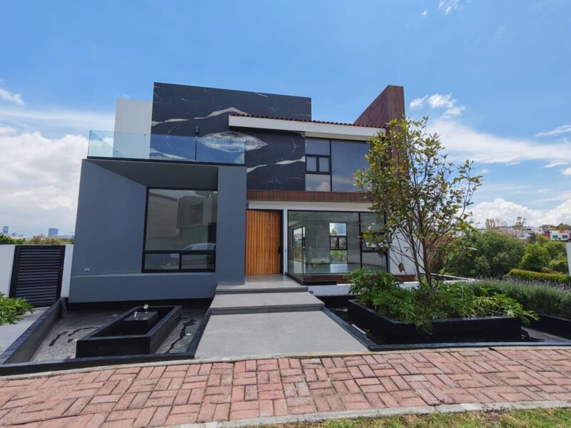 Residencia en Venta “LA VISTA COUNTRY CLUB”