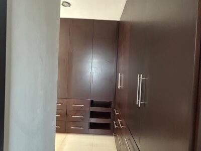 Casa seminueva en venta Fraccionamiento La Antigua Cementera