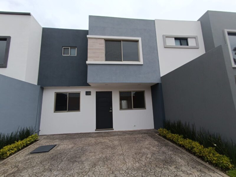 Casa Nueva en Venta “San Francisco Acatepec”