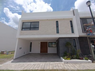 PARQUE NAYARIT “LOMAS DE ANGELOPOLIS III”