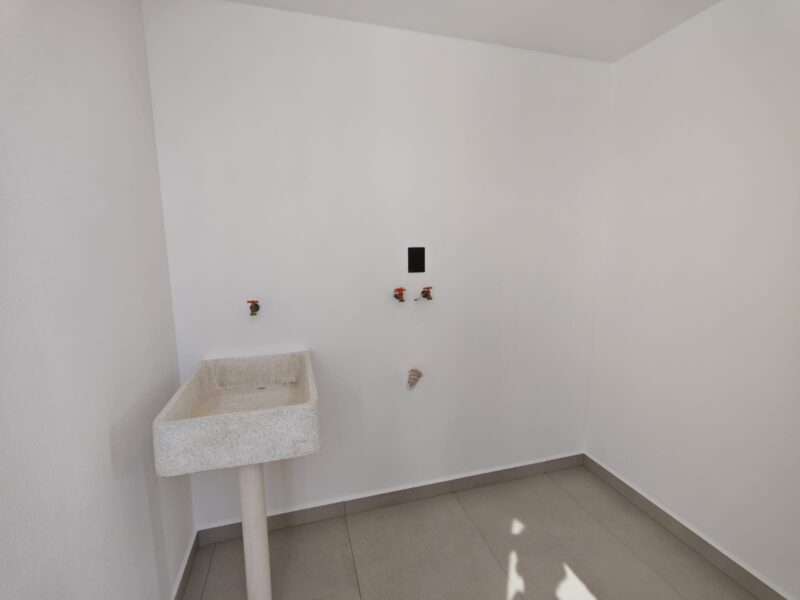 “PARQUE COLIMA” Casa Nueva en Venta !!