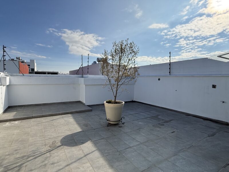 Casa Semi nueva y remodelada en La Antigua Cementera